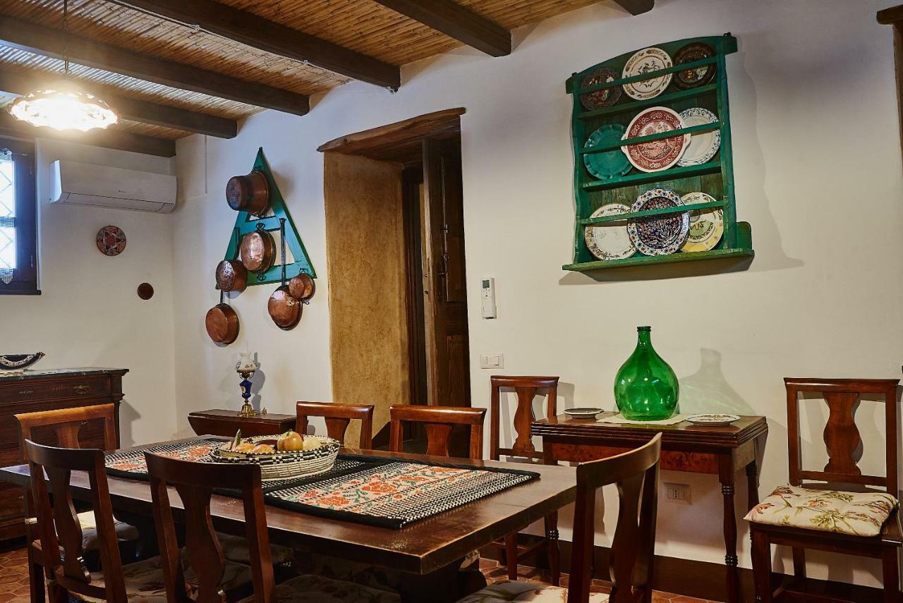 La Casa Del Balivo Hotel Dorgali Buitenkant foto